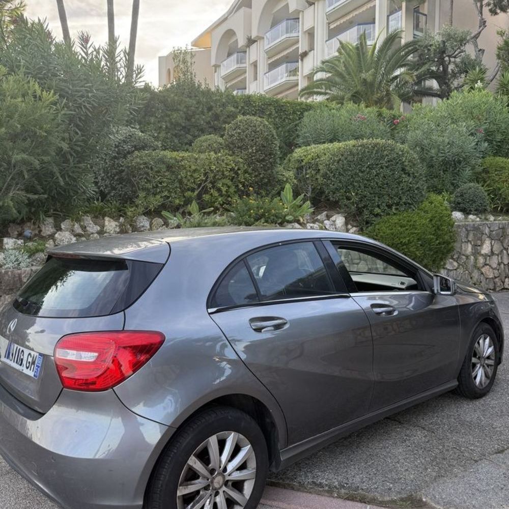 Classe A 180 BlueEFFICIENCY Fascination 7-G DCT A 2013 occasion 06160 Juan Les Pins