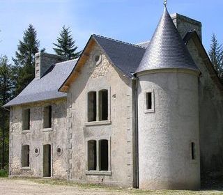  Propri�t�/ch�teau � vendre 15 + pi�ces 150000 m�