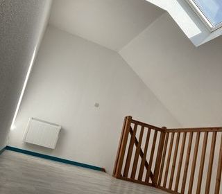  Appartement à louer 2 pièces 33 m²