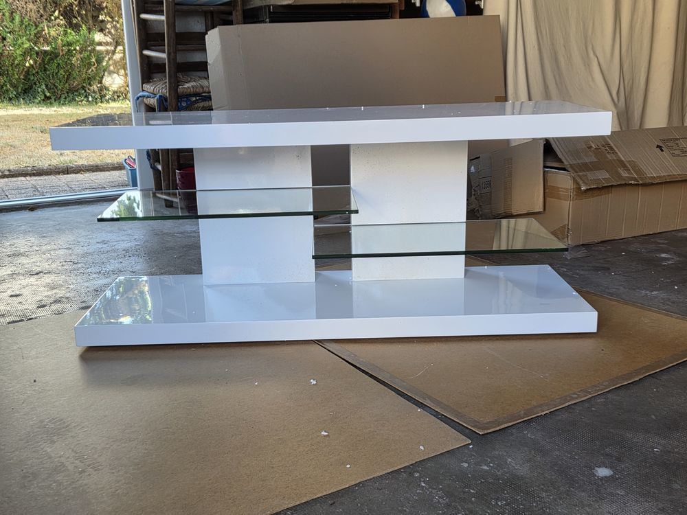 Meuble de t&eacute;l&eacute;vision Meubles