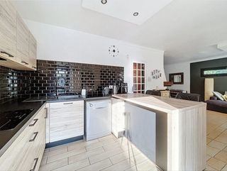  Villa � vendre 6 pi�ces 160 m�