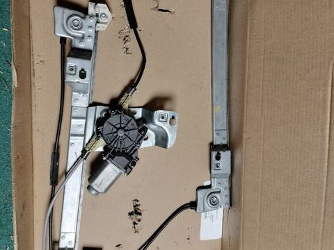 Pi&egrave;ces et &eacute;quipements Voiture Pi&egrave;ces et &eacute;quipements Voiture  occasion Orignolles 17210