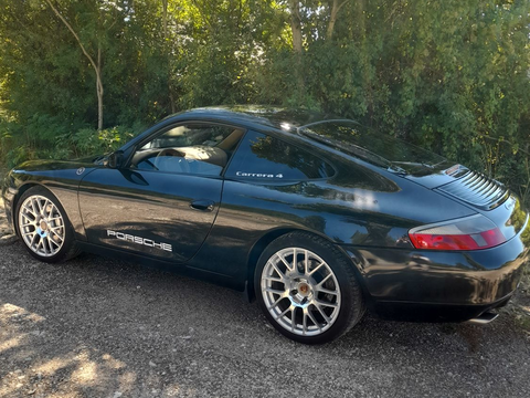 Porsche 911 (996) 911 3.4i 1999 occasion B&eacute;doin 84410