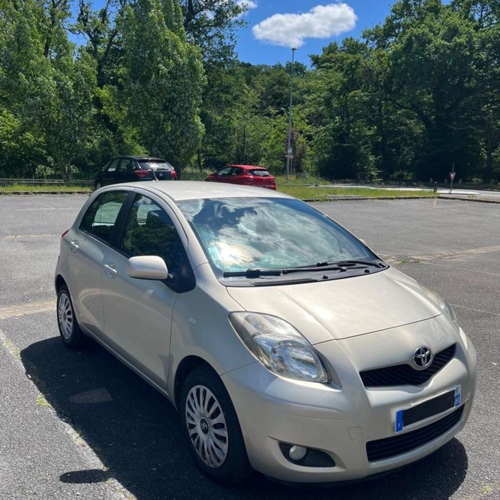 Yaris 1.4 - 90 D-4D Confort 2010 occasion 33600 Pessac