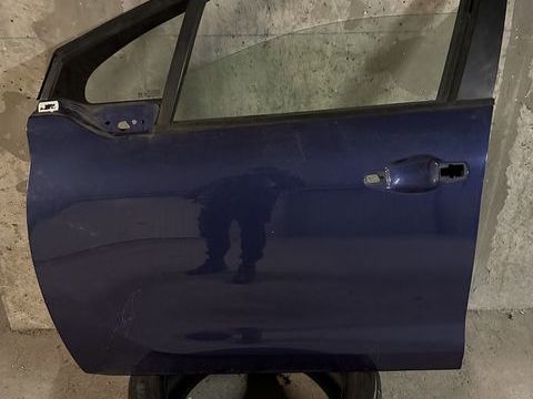 Pi&egrave;ces et &eacute;quipements Voiture Pi&egrave;ces et &eacute;quipements Voiture  occasion V&eacute;lizy-Villacoublay 78140