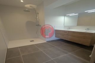  Appartement � vendre 3 pi�ces 77 m�