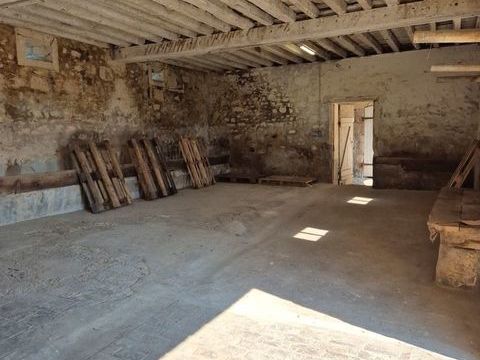  Remise / Grange � louer 1 pi�ce 65 m�