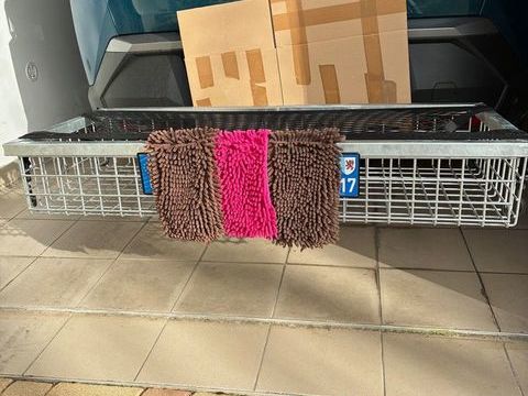 Pi&egrave;ces et &eacute;quipements Voiture Pi&egrave;ces et &eacute;quipements Voiture  occasion Surg&egrave;res 17700