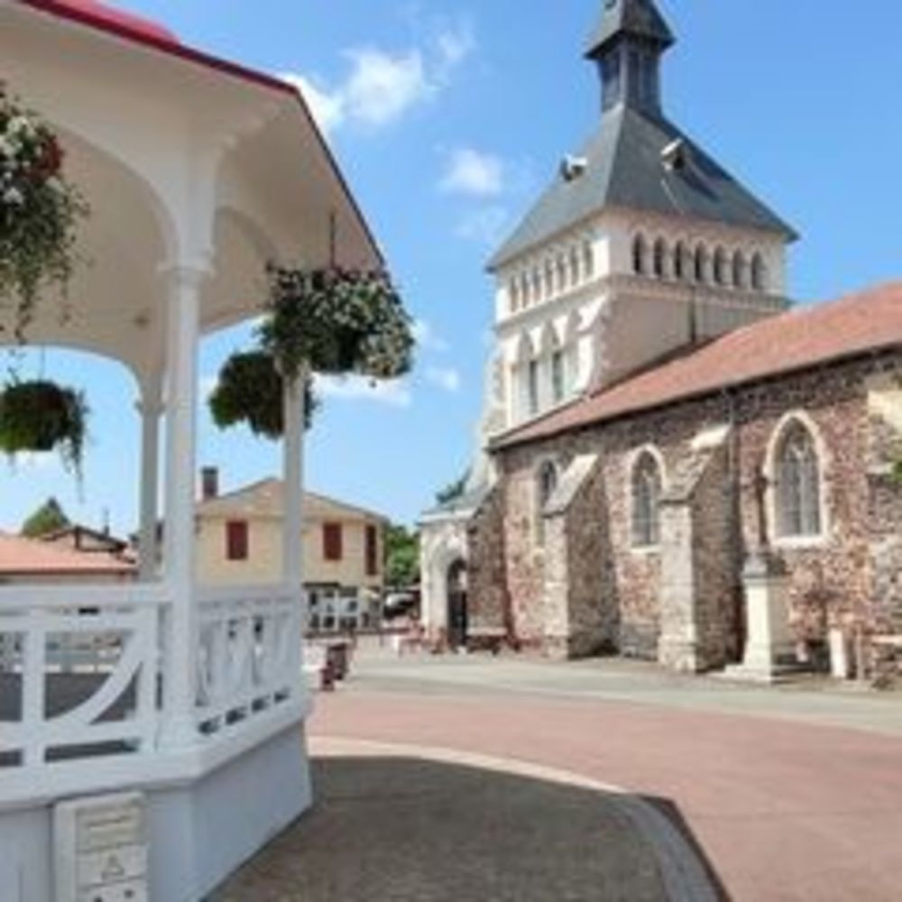   Parentis-en-Born (40160)