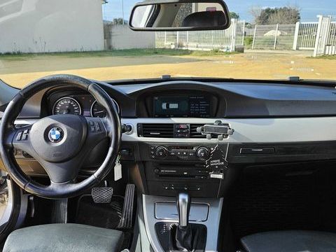 BMW S&eacute;rie 3 330xd 231ch Luxe 2005 occasion Rochegude 26790