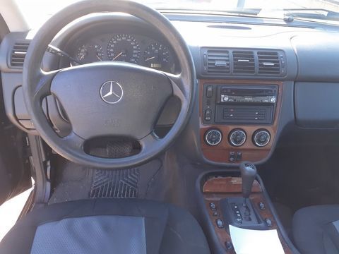 Mercedes Classe M ML 270 CDI A 2003 occasion Bourg-en-Bresse 01000