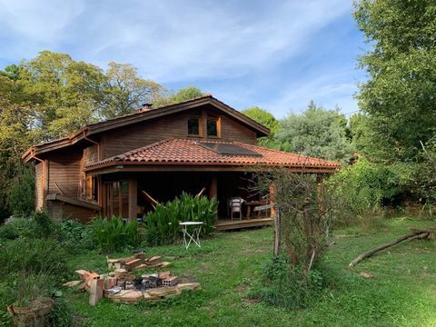   Propri�t� bois�e 20 ha avec maison 130 m� et hangar 300 m�  Maison - 3/4 pi�ce(s) - 130 m�