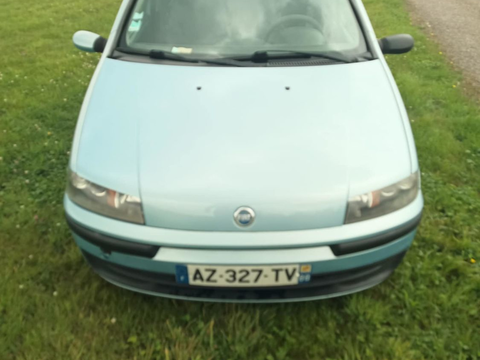 Fiat Punto PUNTO 1.9 JTD - 85 SPORTING 2003 occasion Darney 88260