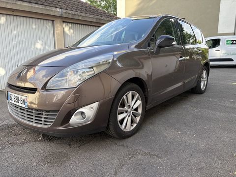Renault Grand Sc&eacute;nic III dCi 160 FAP Jade Euro 5 7 pl 2011 2011 occasion &Eacute;ragny 95610