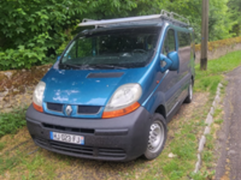 Trafic Passenger 1.9 dCi 100 Expression 2005 occasion 91660 M&eacute;r&eacute;ville
