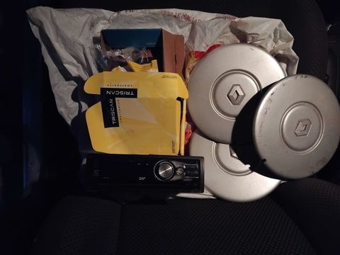 Pi&egrave;ces et &eacute;quipements Voiture Pi&egrave;ces et &eacute;quipements Voiture  occasion Le Pavillon-Sainte-Julie 10350