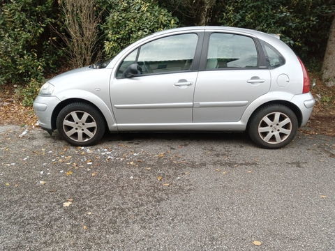Citro&euml;n C3 2003 occasion Bourgoin-Jallieu 38300