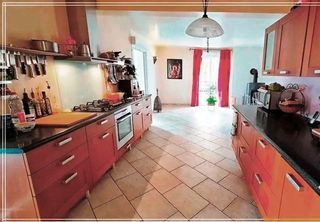  Maison � vendre 7 pi�ces 203 m�