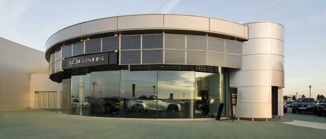 LEXUS Toys Plus La Rochelle, concessionnaire 17
