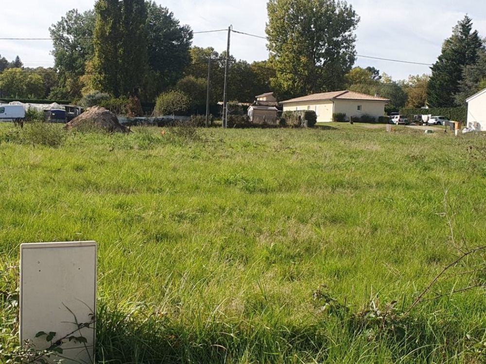 Maisons neuves   Marcenais (33620)