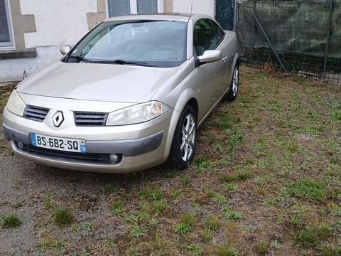 Renault megane ii cc M&eacute;gane CC 1.6 16V Luxe Dynamique