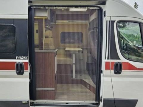 Van am&eacute;nag&eacute; Van am&eacute;nag&eacute; 2019 occasion La Tour-d'Aigues 84240