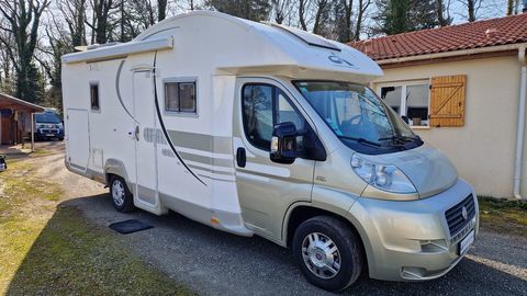 Camping car Camping car 2012 occasion RAZES 87640