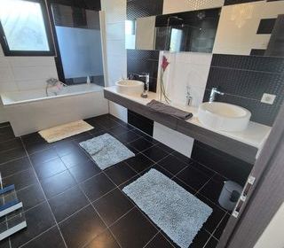  Villa � vendre 8 pi�ces 290 m�