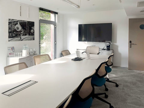 Acc&egrave;s tout inclus &agrave; des espaces de bureau professionnels pour 10 personnes &agrave; Stop & Work Brunoy&nbsp;&nbsp; 4570 91800 Boussy-saint-antoine