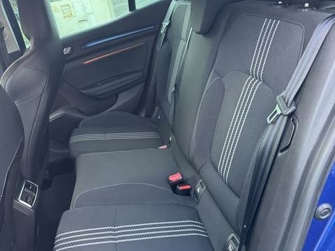 Renault Megane IV M&eacute;gane IV Berline TCe 130 Energy Intens 2016 occasion Nantes 44000