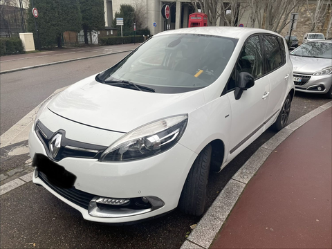 Renault Sc&eacute;nic III Scenic TCe 130 Energy Bose Edition 2015 occasion Champigny-sur-Marne 94500