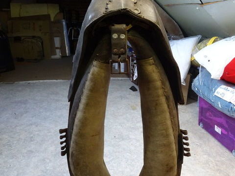 COLIER CHEVAL DE TRAIT  
30 59242 Templeuve