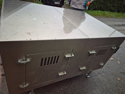 GRANDE CAISSE A CHIEN ALUMINIUN 0 19000 Tulle