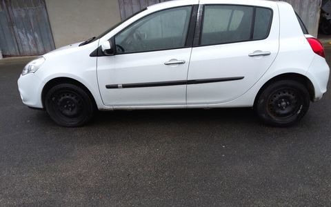 Renault Clio III dCi 90 eco2 Expression Clim 2011 occasion Longfoss&eacute; 62240