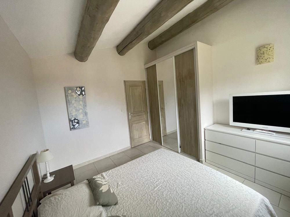 � vendre  Villa Saint-Julien (83560)