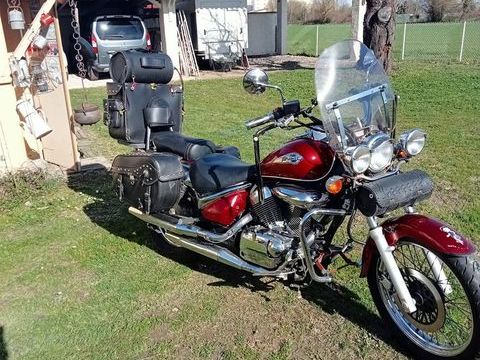 Moto SUZUKI 2006 occasion Vic-en-Bigorre 65500