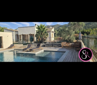  Maison � vendre 4 pi�ces 198 m�