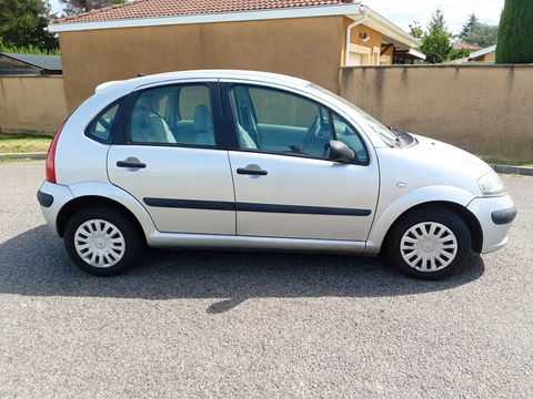 Citro&euml;n C3 2004 occasion M&acirc;con 71000