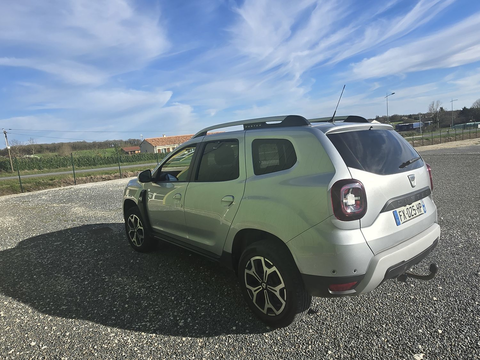 Dacia Duster Blue dCi 115 4x2 Confort 2021 occasion Puyr&eacute;aux 16230