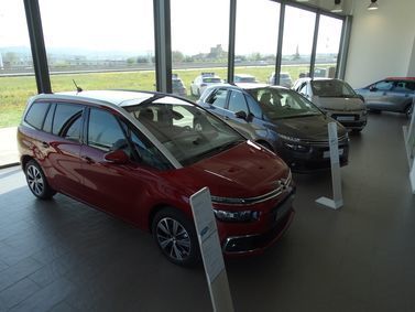 GARAGE ANDREU SAU, concessionnaire 