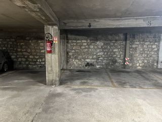  Parking / Garage � louer 12 m�