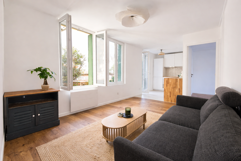   Appartement T3 meubl� & r�nov� � neuf avec jardin privatif Appartement - 3 pi�ce(s) - 65 m�