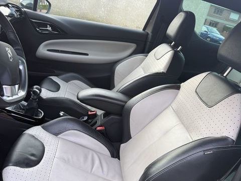 Citro&euml;n DS3 e-HDi 90 Airdream Graphic Art BMP6 2011 occasion Guyancourt 78280