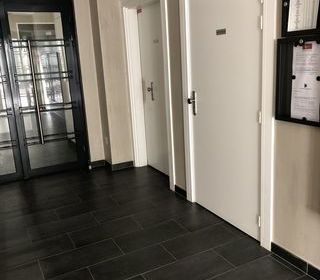  Parking / Garage � louer 12 m�