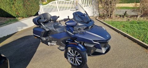 Moto CAN AM 2022 occasion Marcilly-le-Ch&acirc;tel 42130