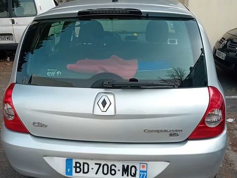 Renault Clio II Clio 1.2 60 eco2 Access 2010 occasion Coupvray 77700