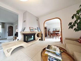  Maison � vendre 5 pi�ces 200 m�