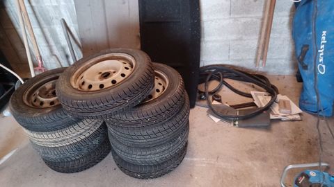 Pi&egrave;ces et &eacute;quipements Voiture Pi&egrave;ces et &eacute;quipements Voiture  occasion Foncine-le-Bas 39520