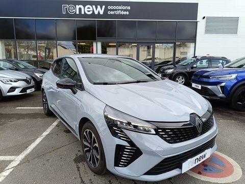 Renault Clio V Clio E-Tech full hybrid 145 ch GSR2 Techno 2025 occasion Argenteuil 95100