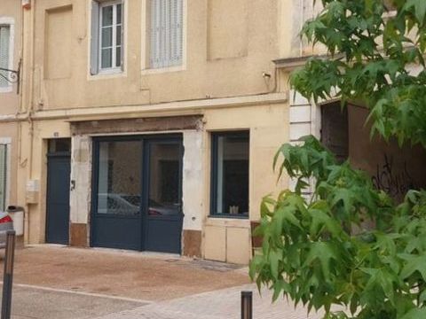 BUREAUX OU LOCAL COMMERCIAL, rue commer&ccedil;ante 680 